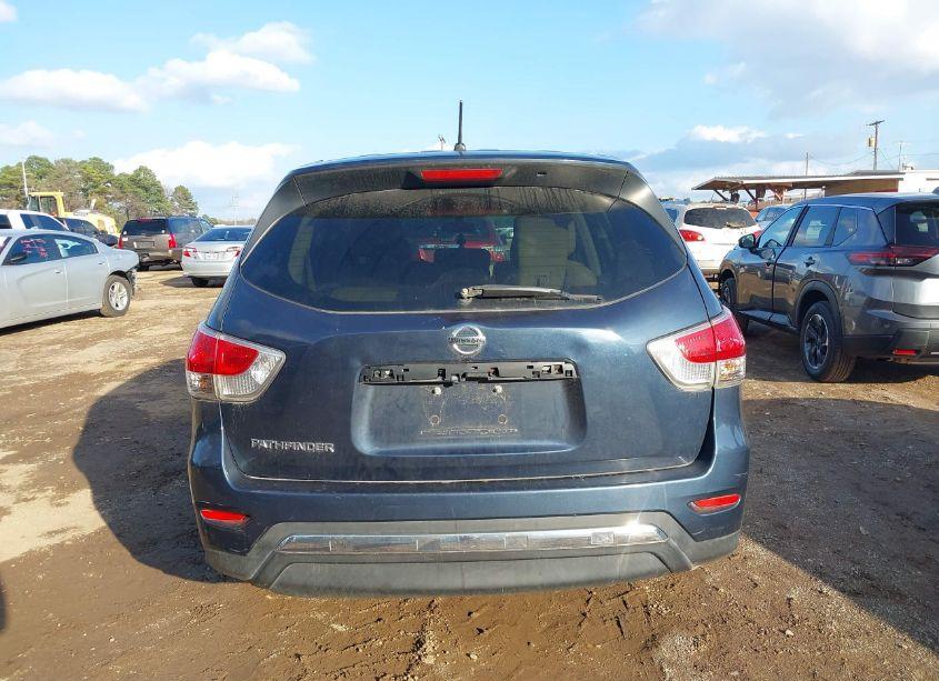 Photo 16 of 2015 Nissan Pathfinder S (VIN 5N1AR2MN6FC620611)