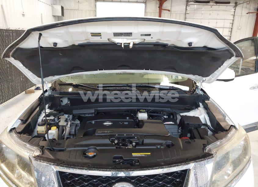 Photo 10 of 2015 Nissan Pathfinder SL (VIN 5N1AR2MN6FC636761)
