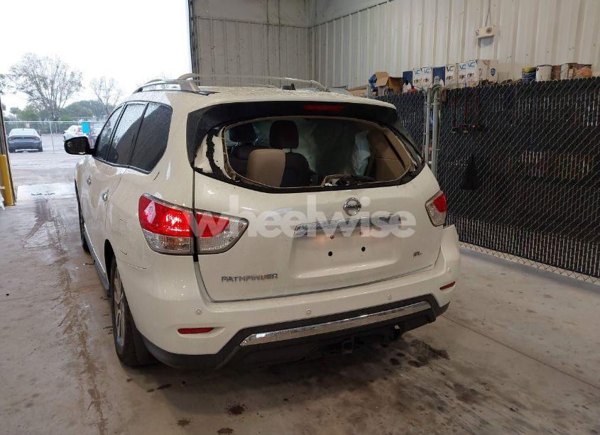 Photo 12 of 2015 Nissan Pathfinder SL (VIN 5N1AR2MN6FC636761)