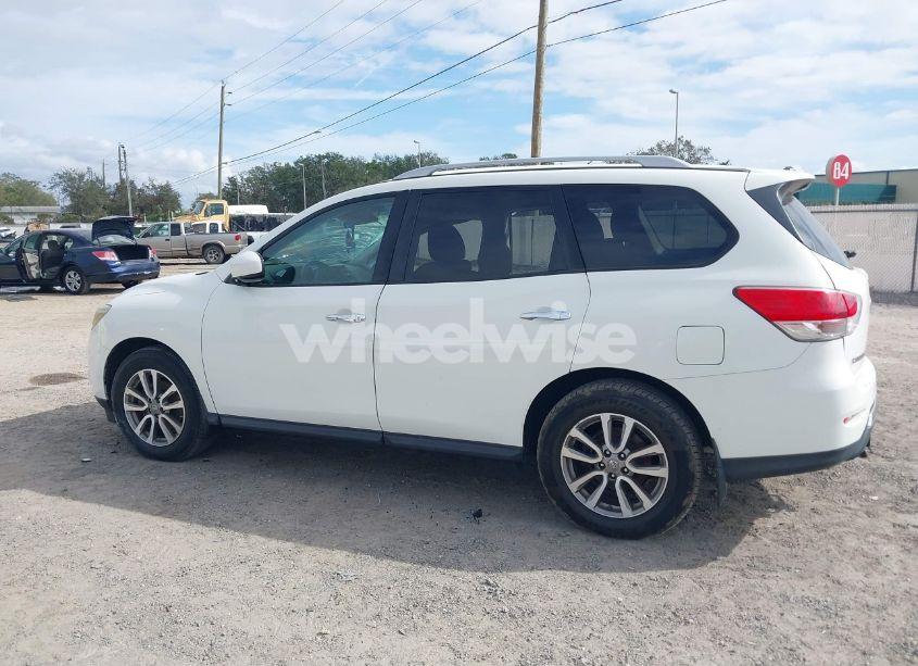 Photo 14 of 2015 Nissan Pathfinder S (VIN 5N1AR2MN6FC647842)