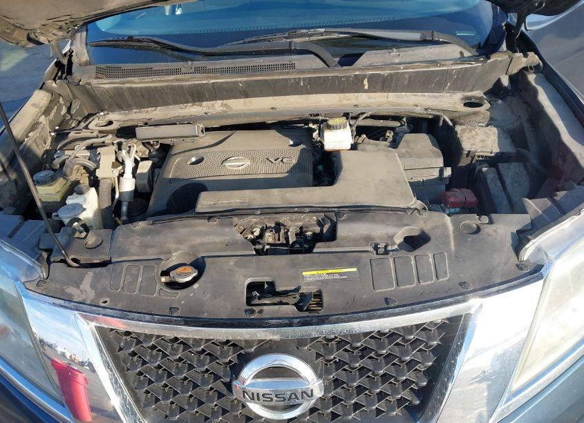 Photo 10 of 2015 Nissan Pathfinder S (VIN 5N1AR2MN6FC659909)