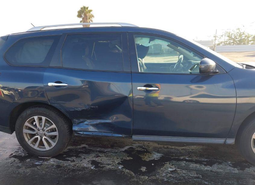 Photo 6 of 2015 Nissan Pathfinder S (VIN 5N1AR2MN6FC659909)