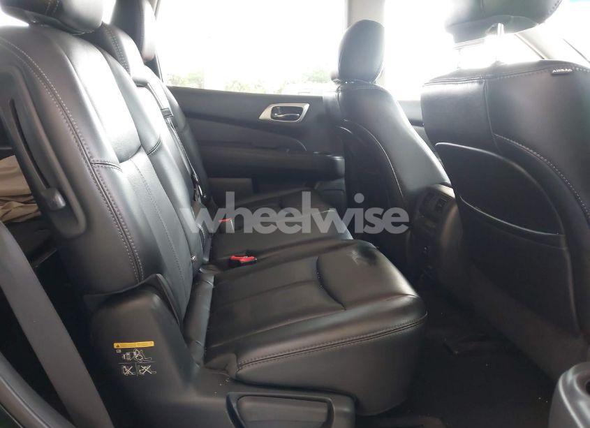 Photo 8 of 2015 Nissan Pathfinder SL (VIN 5N1AR2MN6FC699035)