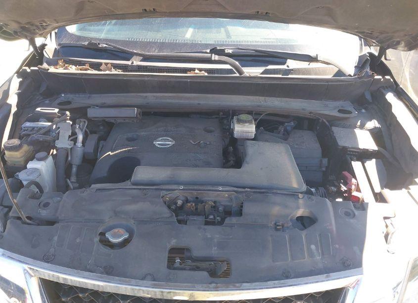 Photo 10 of 2015 Nissan Pathfinder S (VIN 5N1AR2MN6FC708848)