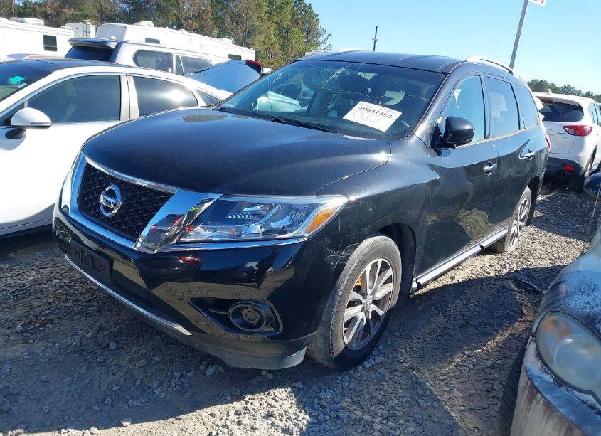 Photo 2 of 2015 Nissan Pathfinder S (VIN 5N1AR2MN6FC708848)