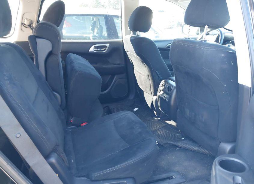 Photo 8 of 2015 Nissan Pathfinder S (VIN 5N1AR2MN6FC708848)