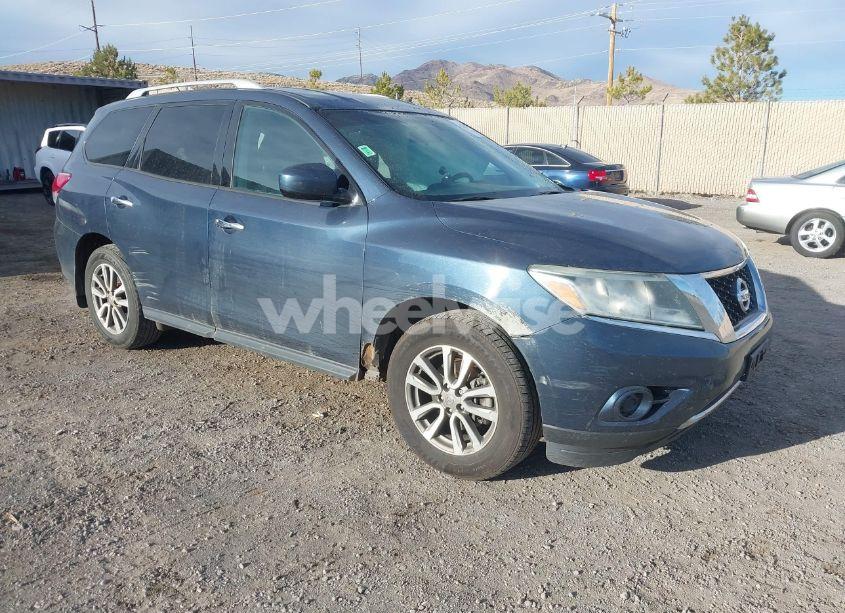 2016 Nissan Pathfinder S (VIN 5N1AR2MN6GC606466) main photo