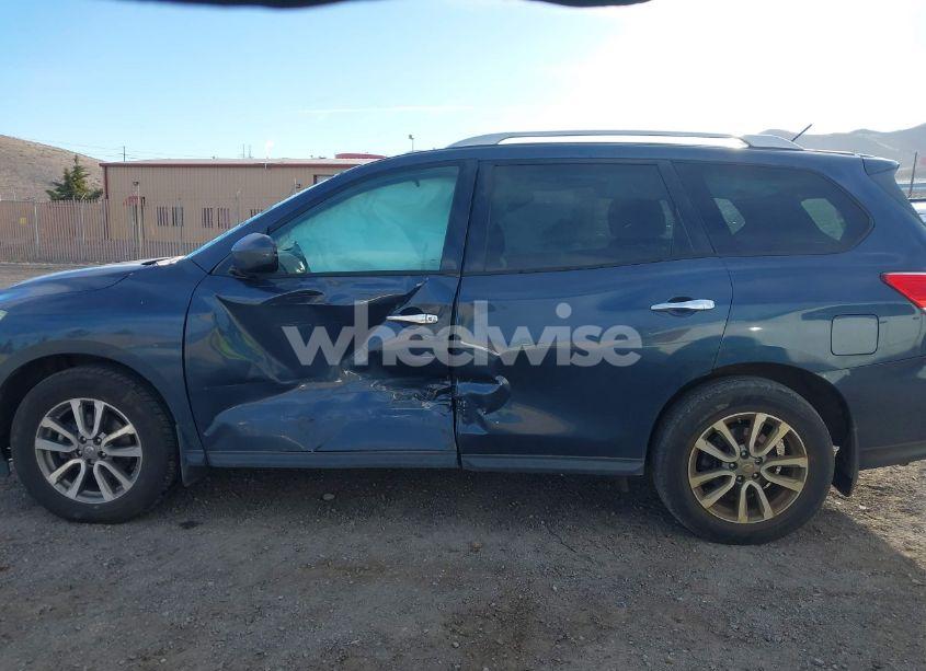 Photo 14 of 2016 Nissan Pathfinder S (VIN 5N1AR2MN6GC606466)