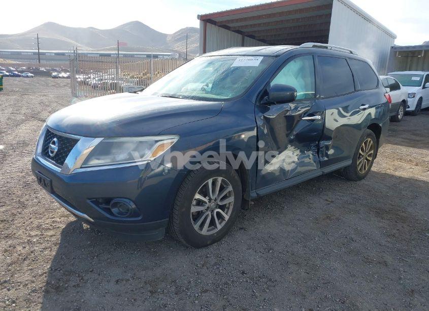 Photo 2 of 2016 Nissan Pathfinder S (VIN 5N1AR2MN6GC606466)