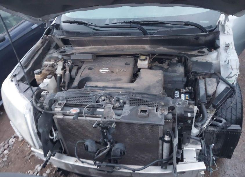 Photo 10 of 2016 Nissan Pathfinder SL (VIN 5N1AR2MN6GC613613)