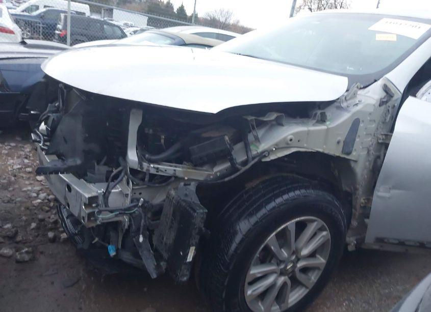 Photo 6 of 2016 Nissan Pathfinder SL (VIN 5N1AR2MN6GC613613)