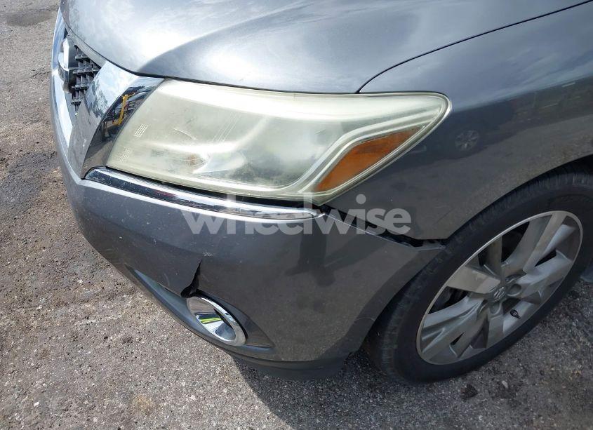 Photo 6 of 2016 Nissan Pathfinder PLATINUM (VIN 5N1AR2MN6GC619315)