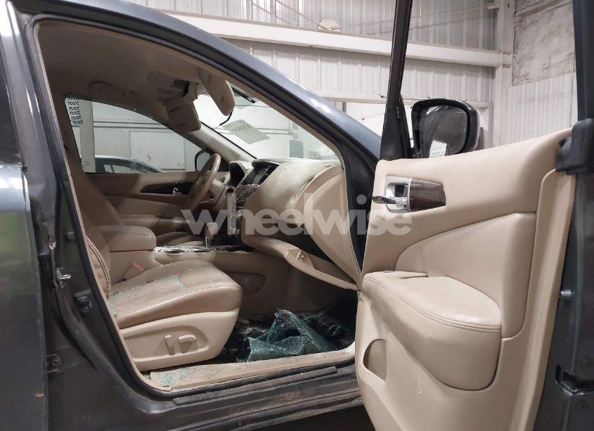 Photo 5 of 2013 Nissan Pathfinder SL (VIN 5N1AR2MN7DC600669)