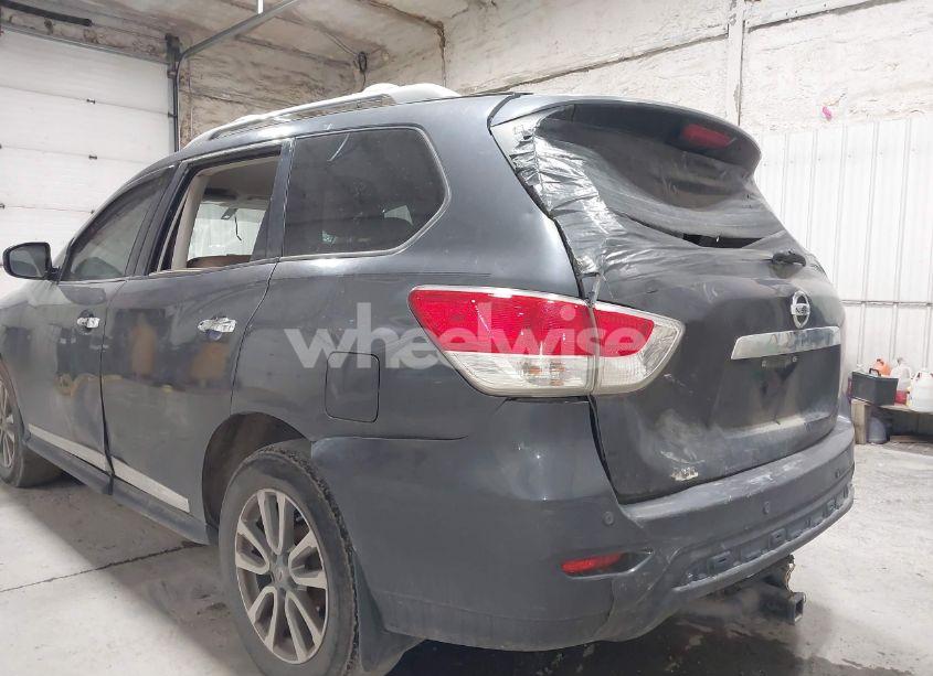 Photo 6 of 2013 Nissan Pathfinder SL (VIN 5N1AR2MN7DC600669)