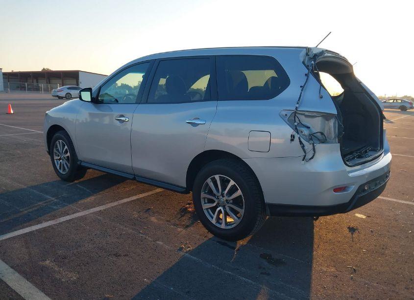 Photo 3 of 2013 Nissan Pathfinder S (VIN 5N1AR2MN7DC649760)