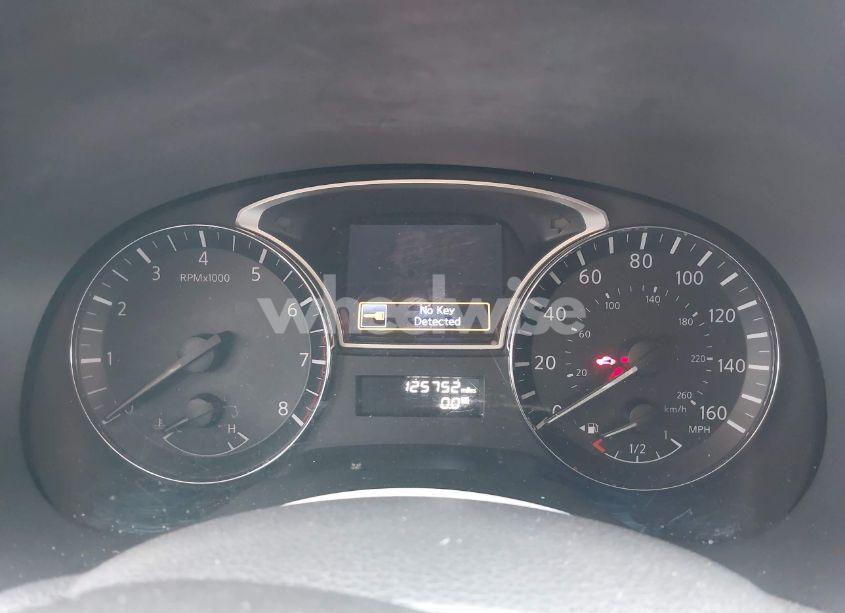 Photo 7 of 2013 Nissan Pathfinder SV (VIN 5N1AR2MN7DC663576)