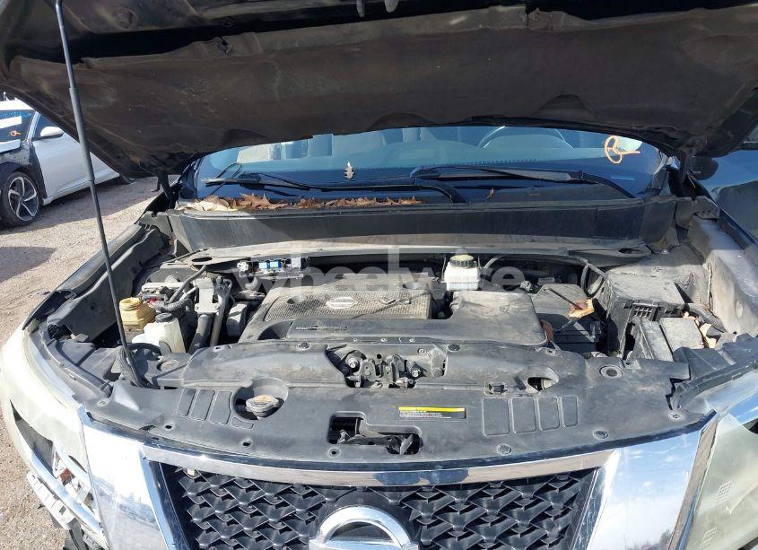 Photo 10 of 2013 Nissan Pathfinder SV (VIN 5N1AR2MN7DC683648)