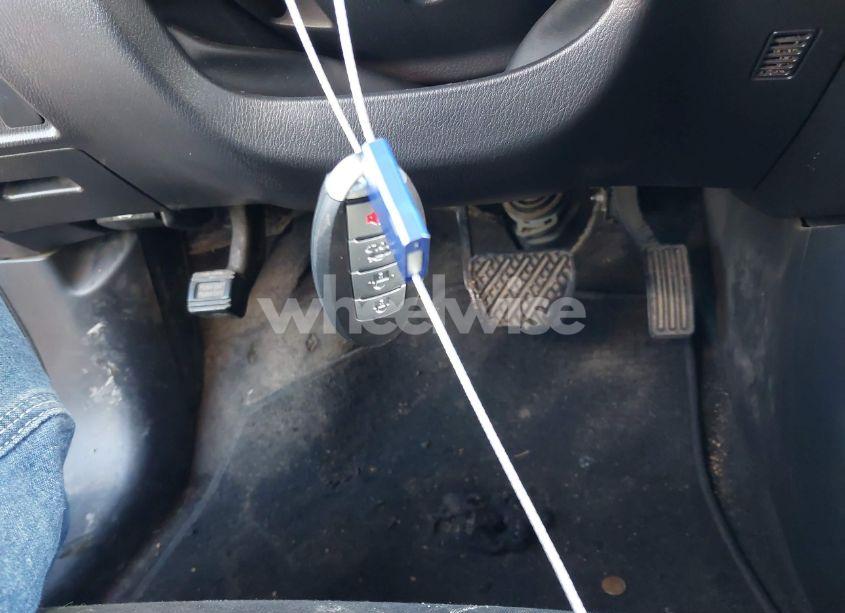 Photo 11 of 2013 Nissan Pathfinder SV (VIN 5N1AR2MN7DC683648)