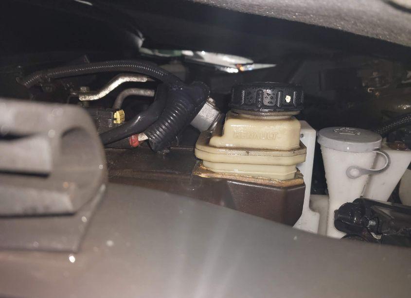 Photo 10 of 2014 Nissan Pathfinder SV (VIN 5N1AR2MN7EC654765)