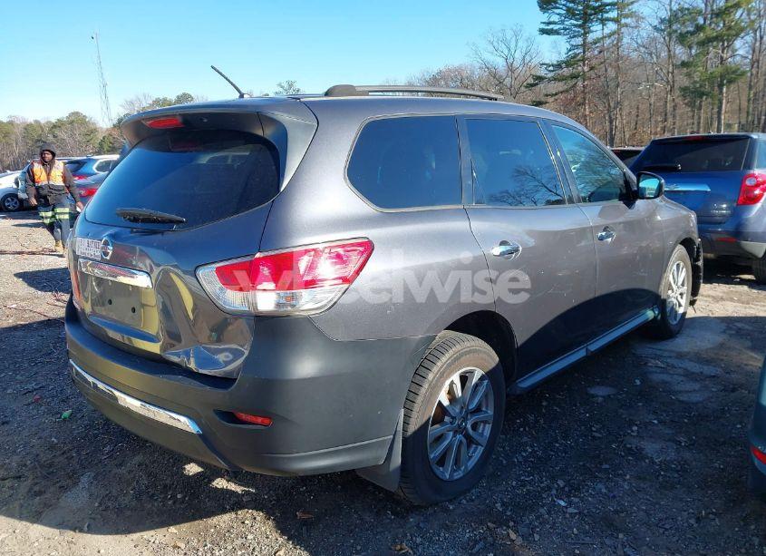 Photo 4 of 2014 Nissan Pathfinder S (VIN 5N1AR2MN7EC666835)