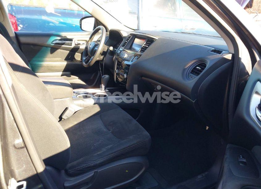 Photo 5 of 2014 Nissan Pathfinder S (VIN 5N1AR2MN7EC666835)