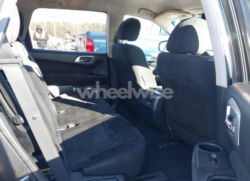 Photo 8 of 2014 Nissan Pathfinder S (VIN 5N1AR2MN7EC666835)