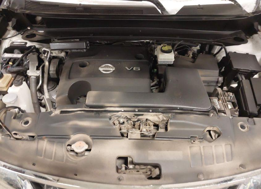 Photo 10 of 2014 Nissan Pathfinder SV (VIN 5N1AR2MN7EC668634)