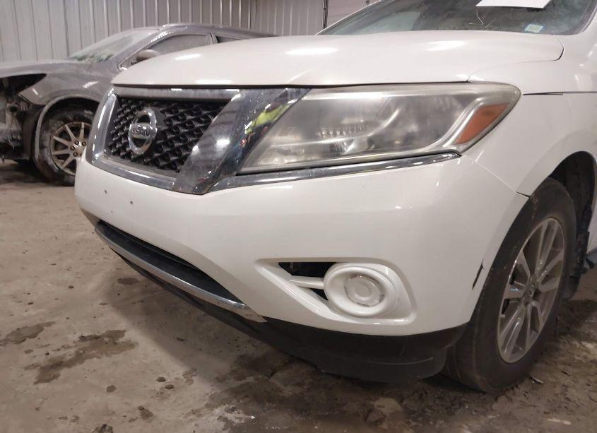 Photo 6 of 2014 Nissan Pathfinder SV (VIN 5N1AR2MN7EC668634)