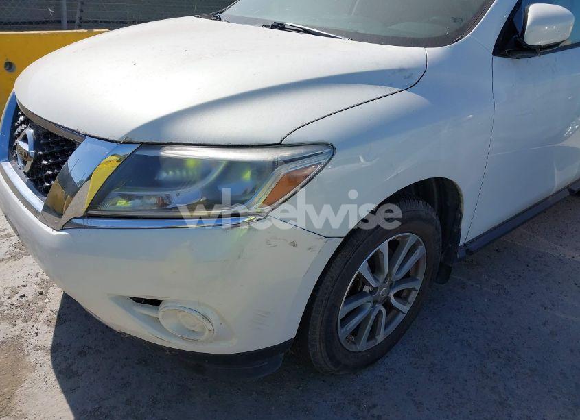 Photo 6 of 2014 Nissan Pathfinder S (VIN 5N1AR2MN7EC690794)