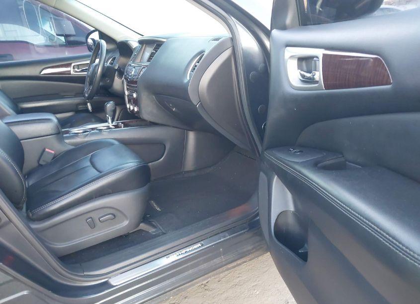 Photo 5 of 2014 Nissan Pathfinder PLATINUM (VIN 5N1AR2MN7EC716519)