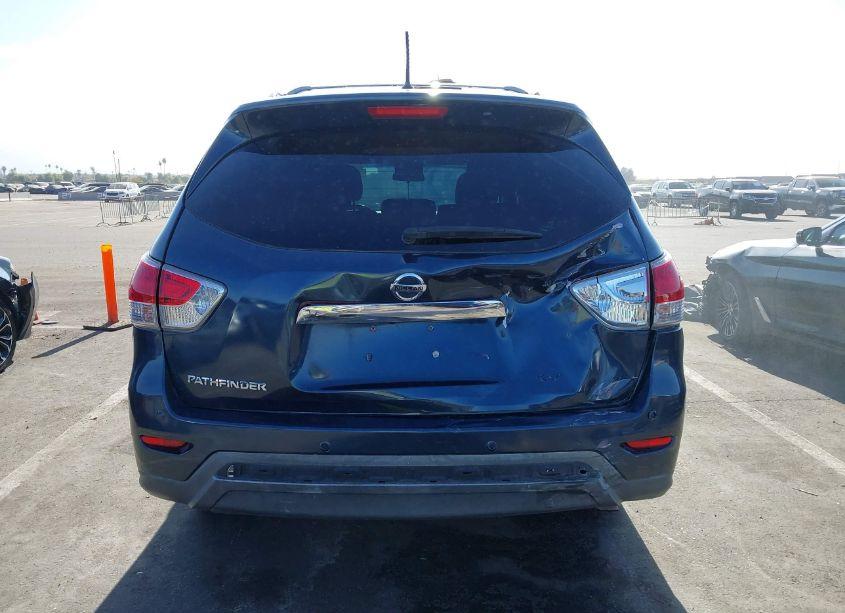 Photo 16 of 2014 Nissan Pathfinder SV (VIN 5N1AR2MN7EC727469)
