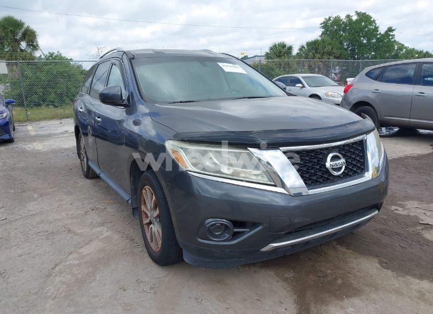 2014 Nissan Pathfinder SV (VIN 5N1AR2MN7EC735328) main photo