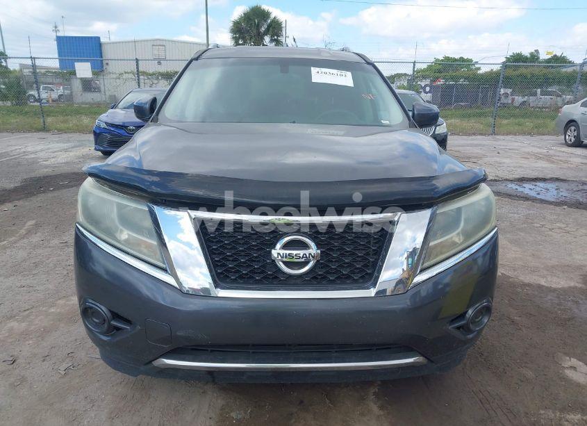 Photo 6 of 2014 Nissan Pathfinder SV (VIN 5N1AR2MN7EC735328)