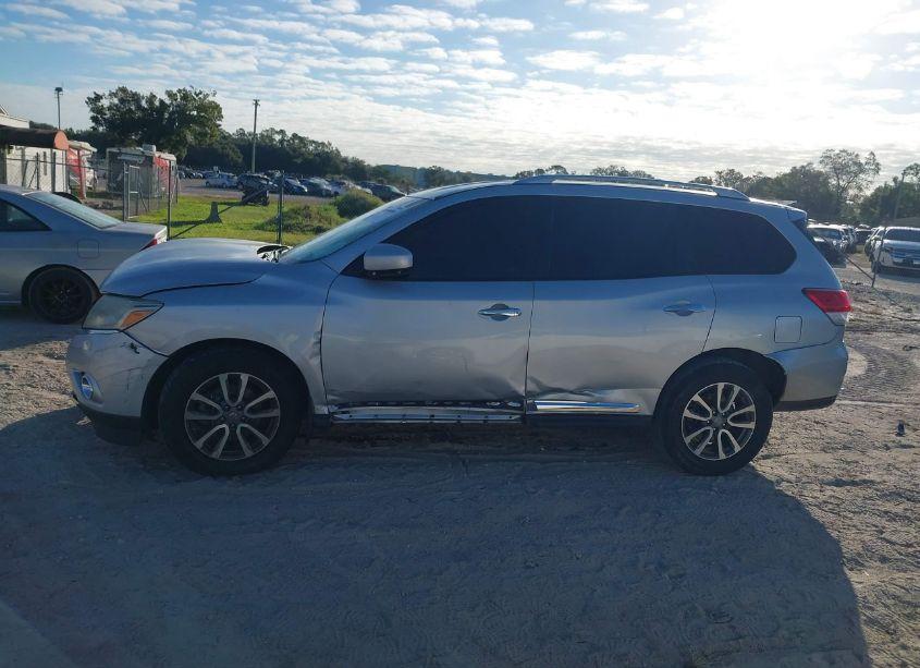 Photo 14 of 2015 Nissan Pathfinder SL (VIN 5N1AR2MN7FC669025)