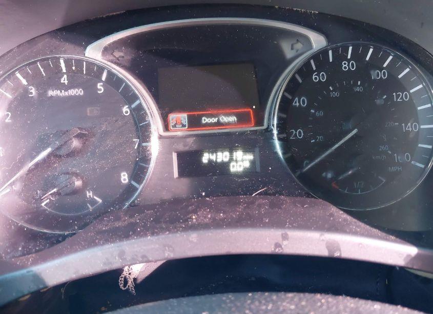 Photo 7 of 2015 Nissan Pathfinder SL (VIN 5N1AR2MN7FC669025)