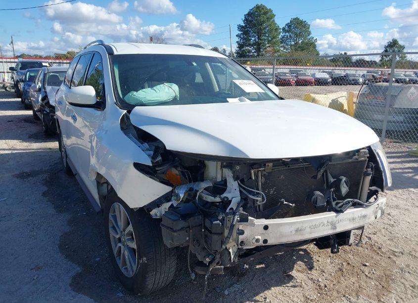 Photo 6 of 2015 Nissan Pathfinder S (VIN 5N1AR2MN7FC695429)