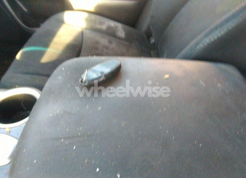 Photo 11 of 2015 Nissan Pathfinder SV (VIN 5N1AR2MN7FC697066)