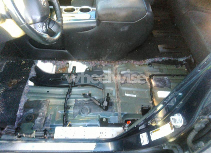 Photo 6 of 2015 Nissan Pathfinder SV (VIN 5N1AR2MN7FC697066)