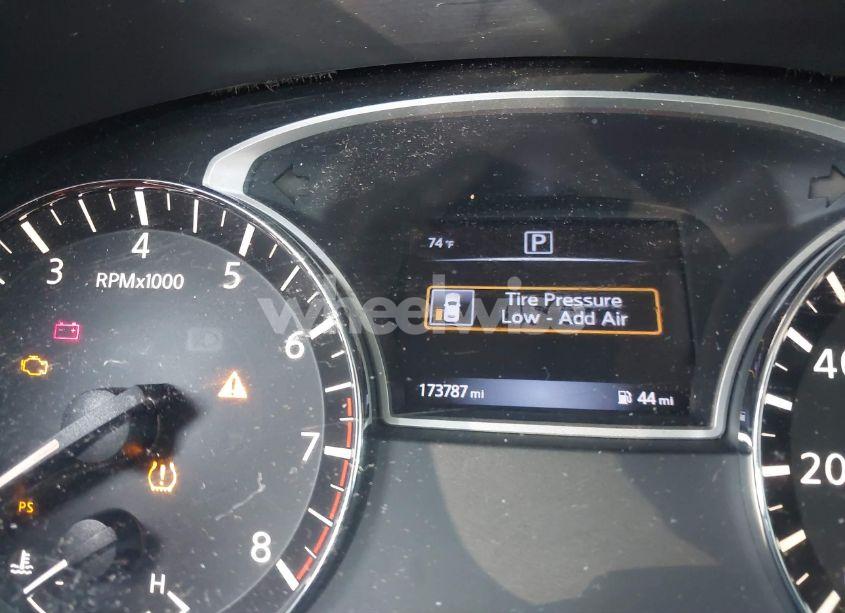 Photo 15 of 2016 Nissan Pathfinder SV (VIN 5N1AR2MN7GC600949)