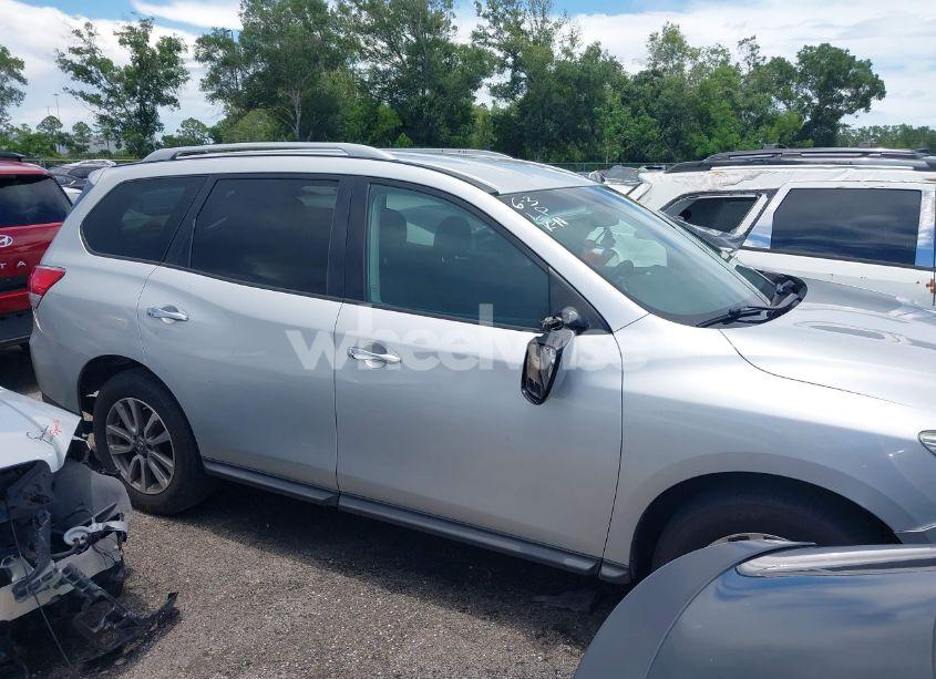 Photo 13 of 2016 Nissan Pathfinder PLATINUM/S/SL/SV (VIN 5N1AR2MN7GC602930)