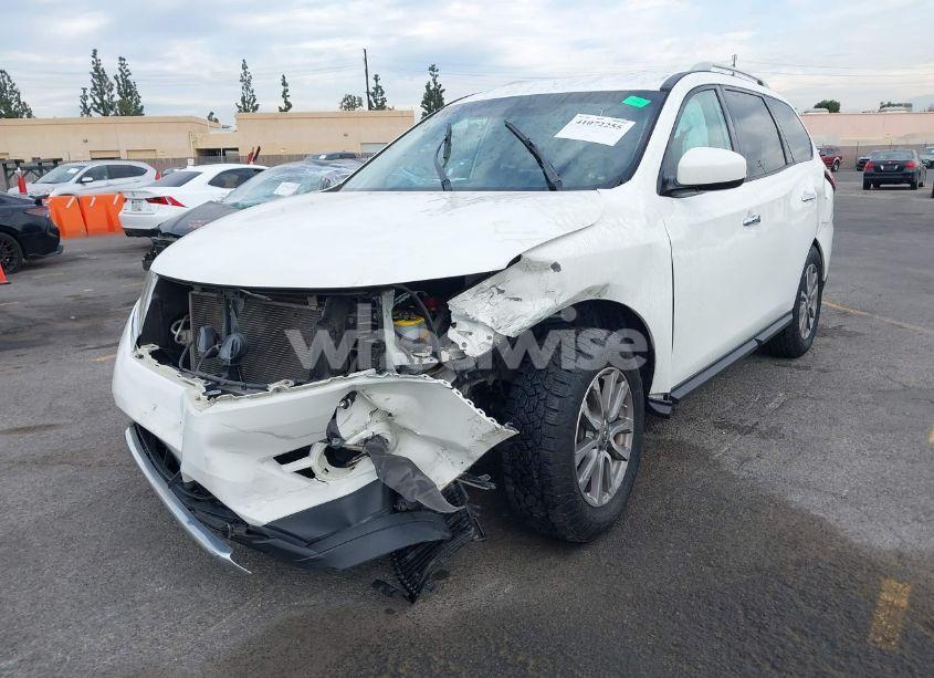 Photo 2 of 2016 Nissan Pathfinder PLATINUM/S/SL/SV (VIN 5N1AR2MN7GC603432)