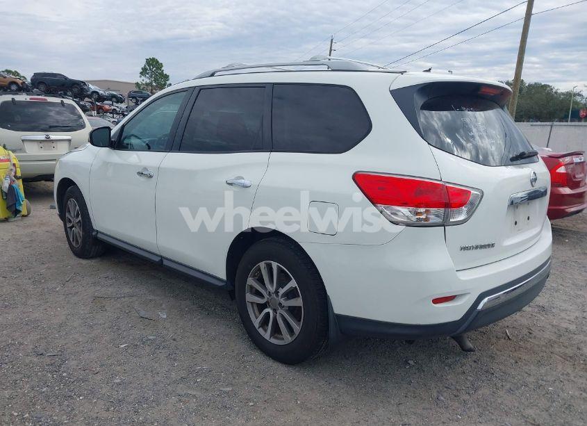 Photo 3 of 2016 Nissan Pathfinder S (VIN 5N1AR2MN7GC643168)