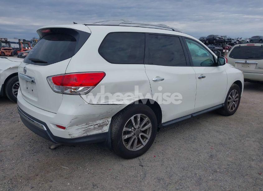 Photo 4 of 2016 Nissan Pathfinder S (VIN 5N1AR2MN7GC643168)
