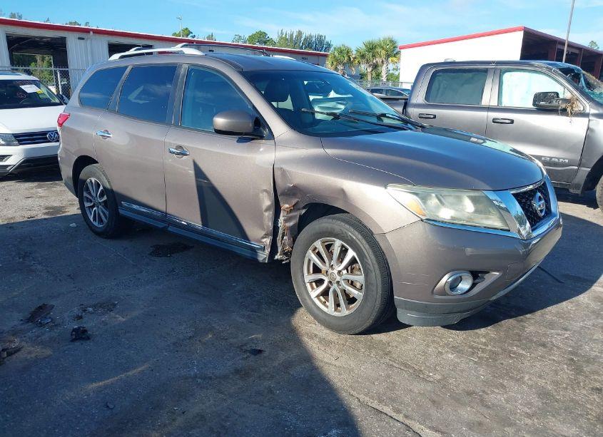 2013 Nissan Pathfinder SL (VIN 5N1AR2MN8DC615102) main photo