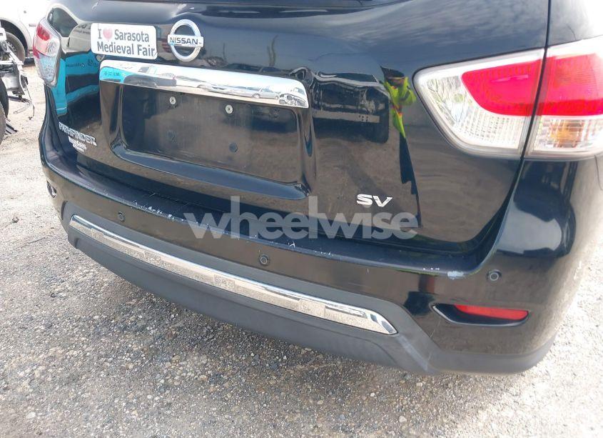 Photo 13 of 2013 Nissan Pathfinder SV (VIN 5N1AR2MN8DC618212)