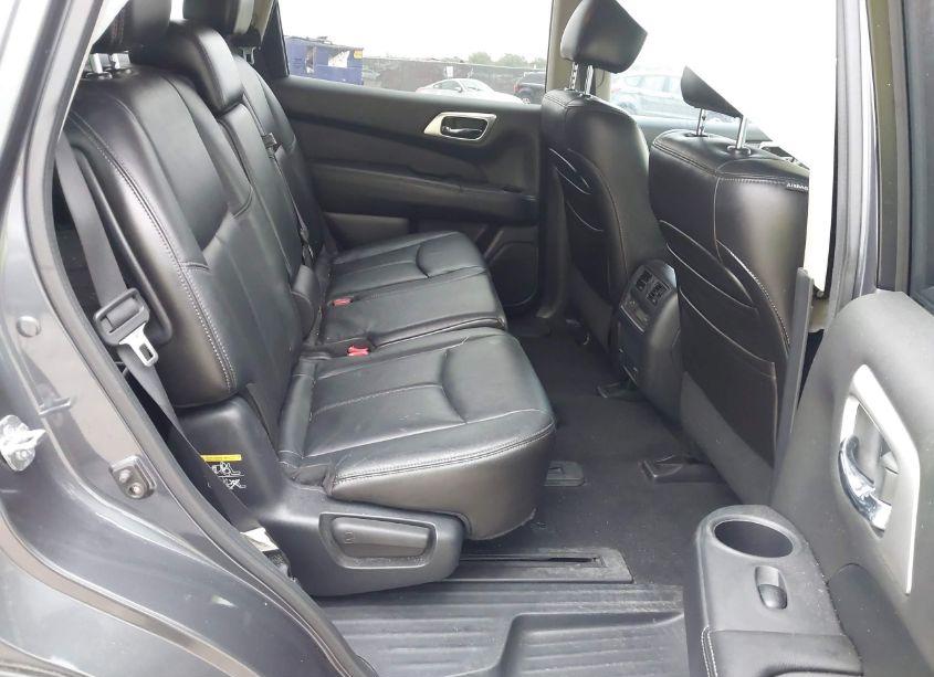 Photo 8 of 2013 Nissan Pathfinder SL (VIN 5N1AR2MN8DC628531)