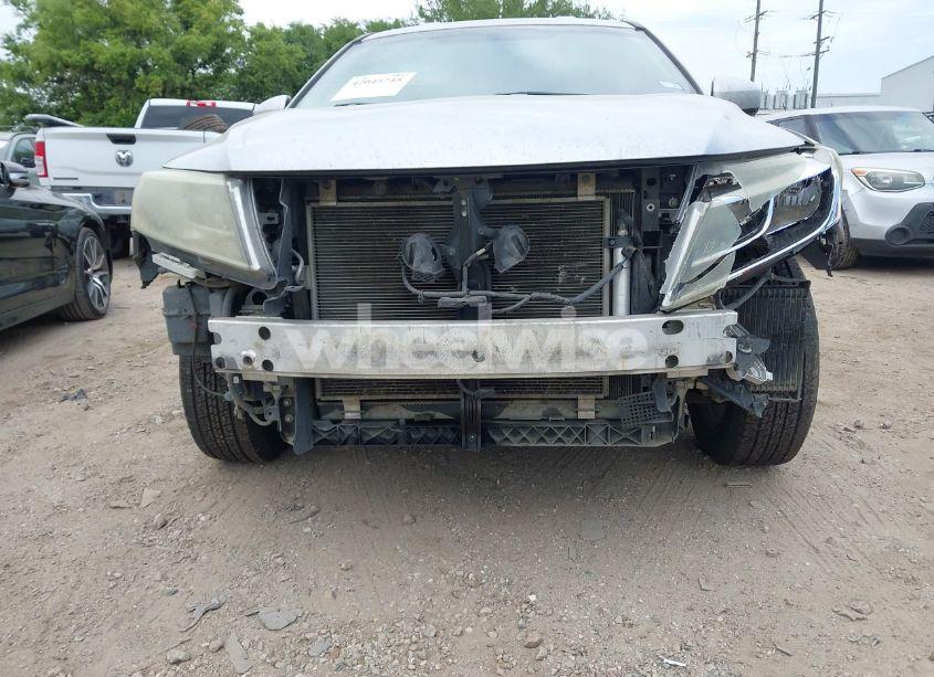 Photo 6 of 2013 Nissan Pathfinder SV (VIN 5N1AR2MN8DC649752)