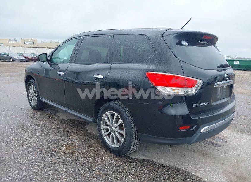 Photo 3 of 2013 Nissan Pathfinder S (VIN 5N1AR2MN8DC661125)