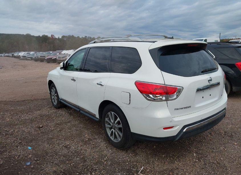 Photo 3 of 2013 Nissan Pathfinder SL (VIN 5N1AR2MN8DC665336)