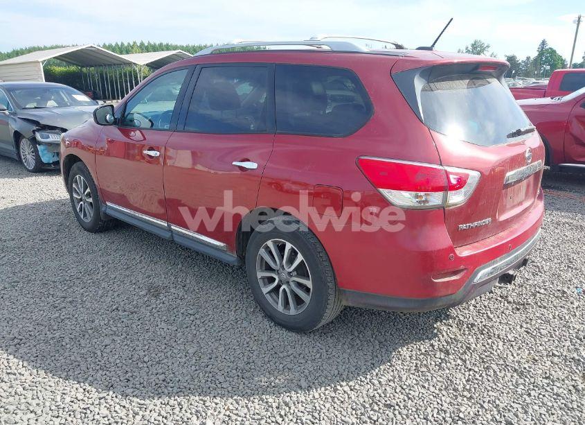 Photo 3 of 2013 Nissan Pathfinder SL (VIN 5N1AR2MN8DC676322)